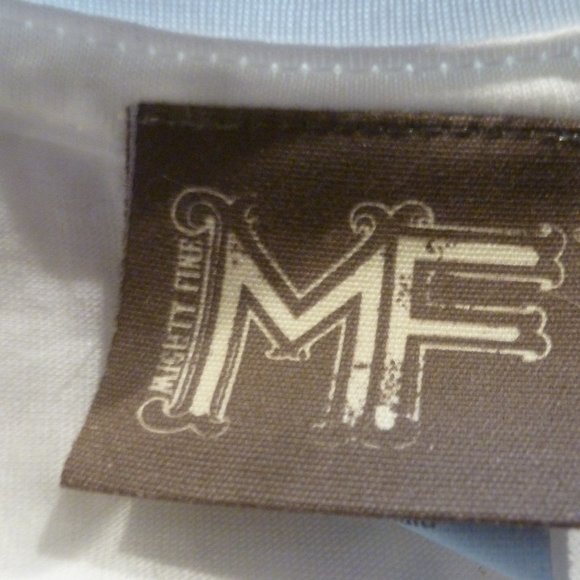 Mighty Fine White  Women’s Colorful Graphic Tee szL NWOT - Picture 6 of 9